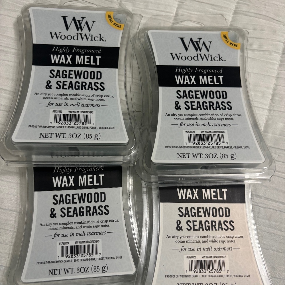 WoodWick by Yankee Candle Wax Melts (Sagewood and Seagrass) New! So fragrant!